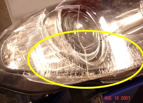 PUMA技术通报-E70大灯灯罩玻璃上有裂缝