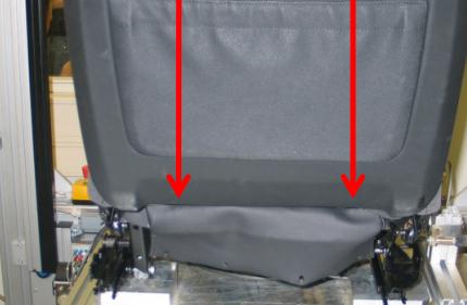 PUMA技术通报-无负荷的前乘客座椅真皮吱吱作响